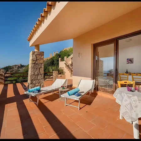 Sunny Side - Panoramic View *