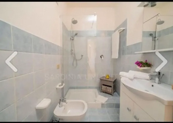 Sunny Side - Panoramic View *